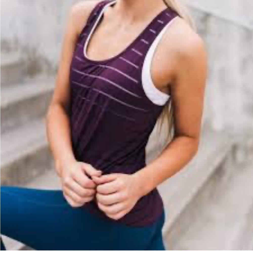 Athleta Sheer Max Out Chi Purple Tank Top with attached Sports bra sz M